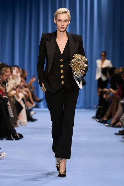 Look 5